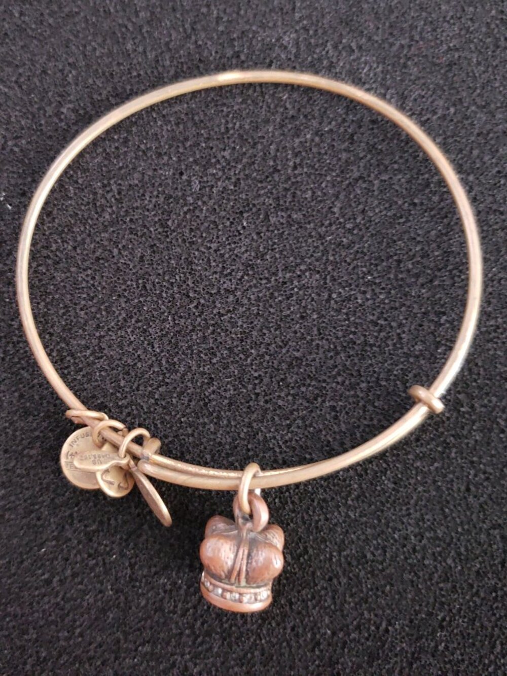 Alex and Ani King's Crown Gold Charm Bracelet Bangle 36